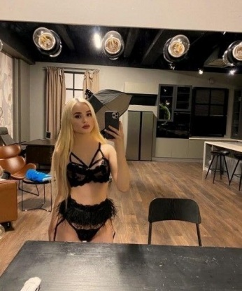 Регина, 20 лет, 1 размер груди